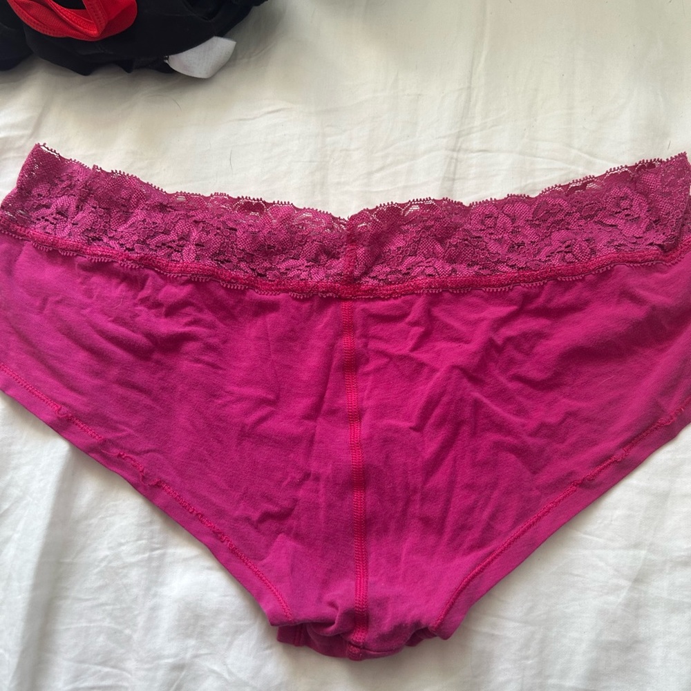 undies - Picture 2 of 2